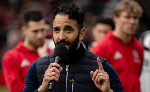 Telegraph: Manchester United h